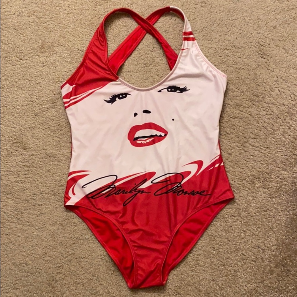 NWOT ! Marilyn Monroe One-Piece Swimsuit